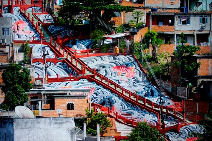 Красочная жизнь бедняка: гениальный арт-проект «Favela Painting»