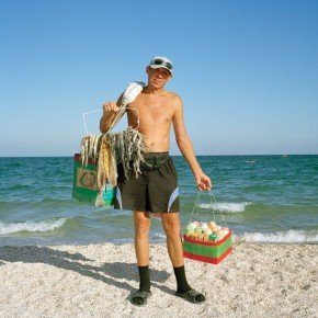 Отдых на море. Пляжные торговцы Украины.