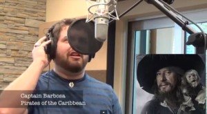 Чувак поет "Let It Go" голосами 21 персонажа Уолта Диснея.