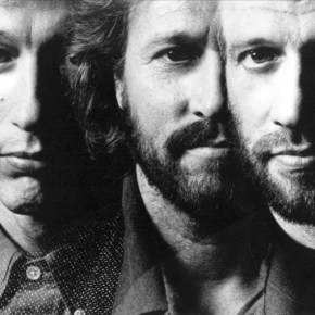 Крутой мегамикс: рэпер Nelly и знаменитая Bee Gees — Stayin Hot (lobsterdust mashup).