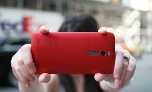 До 2000 грн: 10 бюджетных смартфонов 2015 года в Украине.
