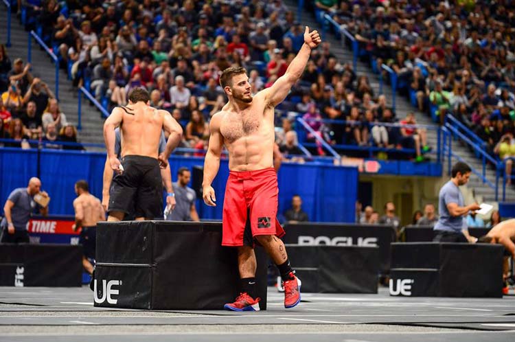 Стань чемпионом: главный секрет успеха чемпиона по кроссфиту 2016 года Мэтью Фрейзера.